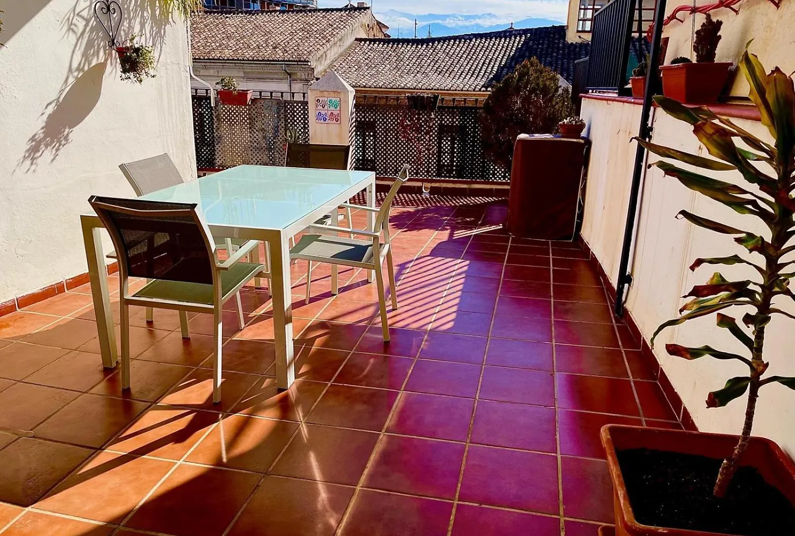 Apartamentos Iliberis Granada 0*,  Spain
